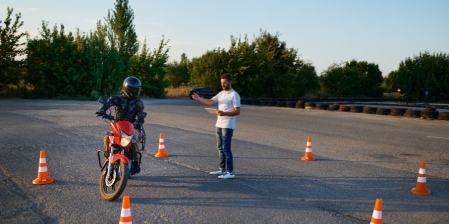 Was Sie über den Rollerführerschein wissen müssen